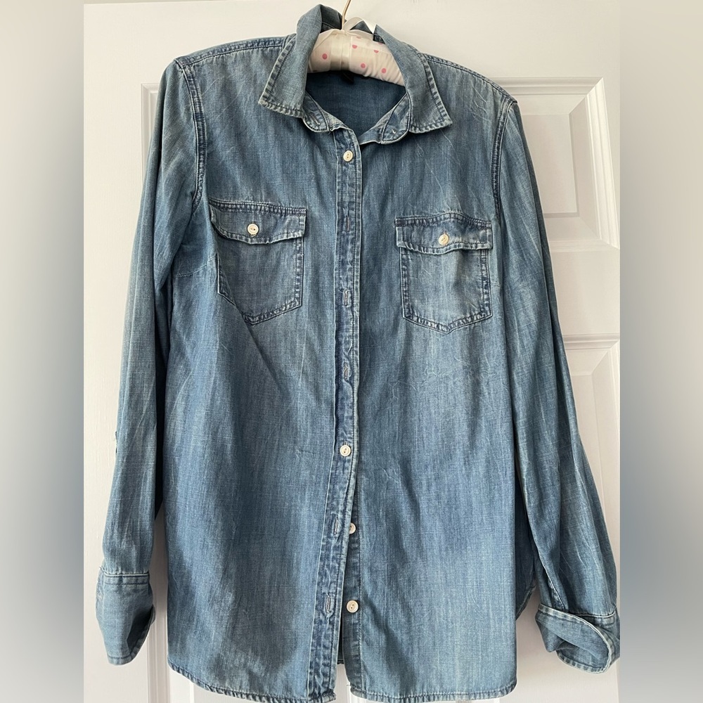 J crew‎ chambray shirt